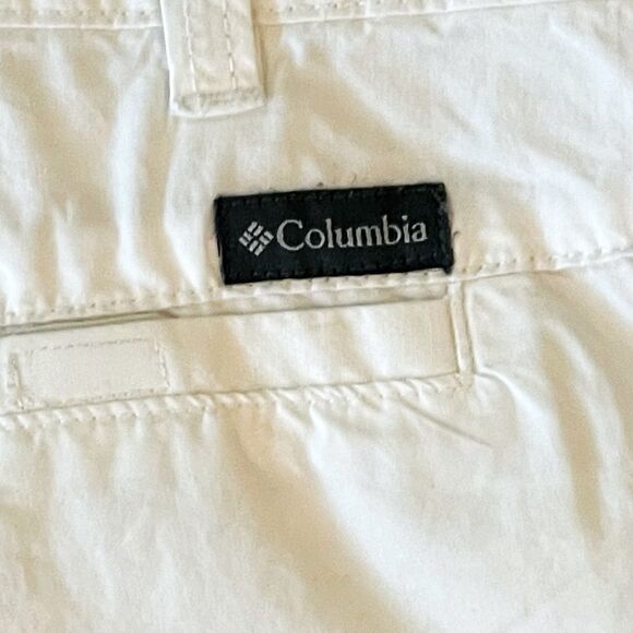 COLUMBIA Sportswear Regular Fit White Court Shorts Size 6 - Picture 3 of 5